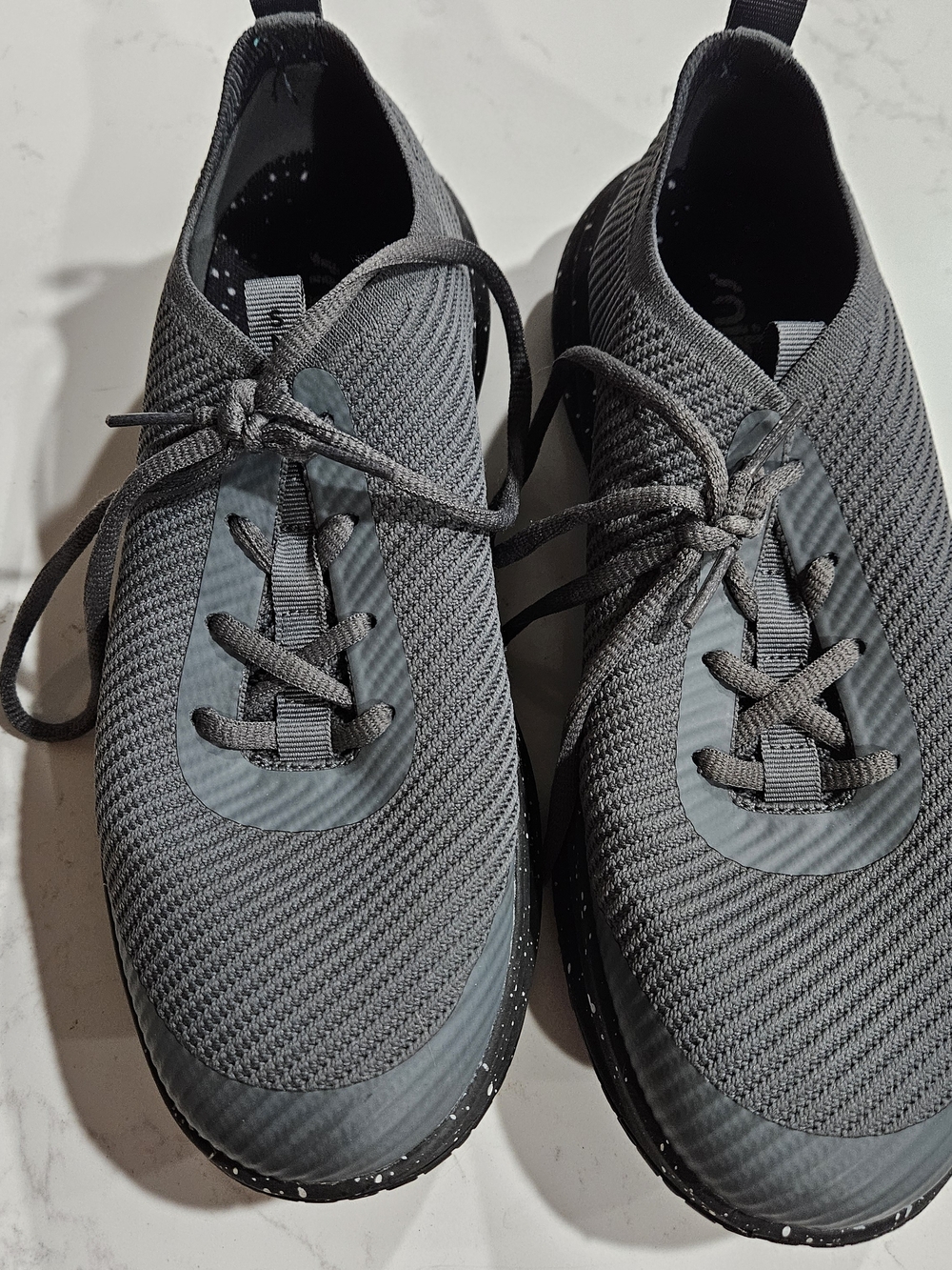 Snibbs Men's Lightweight Knit Lace-Up Sneakers - Gray